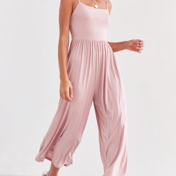 silence + noise Pants - Silence noise romper jumpsuit pantsuit dust pink cropped small